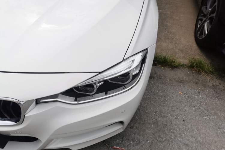 Used BMW 3 Series 2018 320i M Sport Package Left Front Headlight