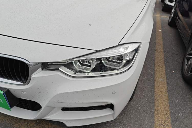 Used BMW 3 Series 2018 320i M Sport Package Left Front Headlight