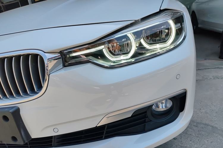 Used BMW 3 Series 2018 320Li Fashion Model Left Front Headlight