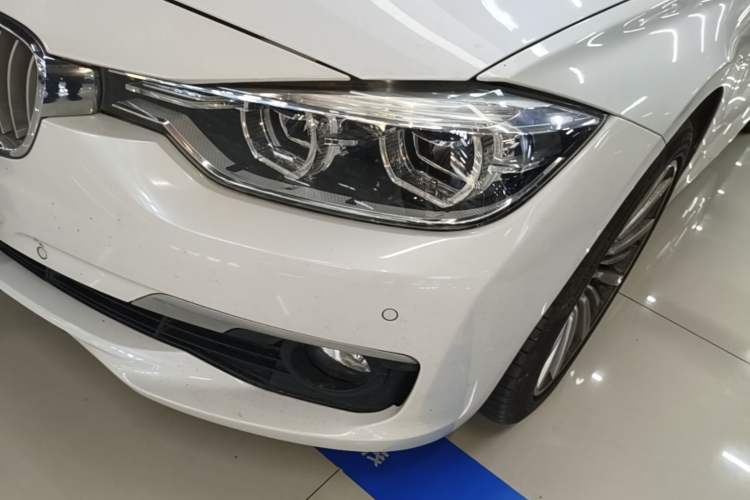 Used BMW 3 Series 2018 320Li Fashion Model Left Front Headlight