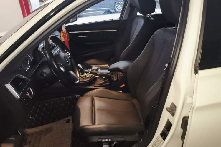 Used BMW 3 Series 2018 320Li M Sport Night Edition Left Front Seat