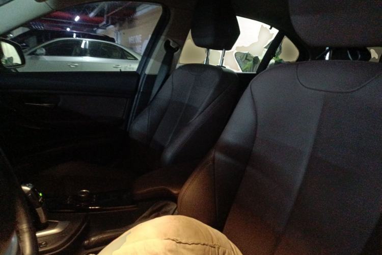 Used BMW 3 Series 2018 320Li Fashion Model Left Front Seat