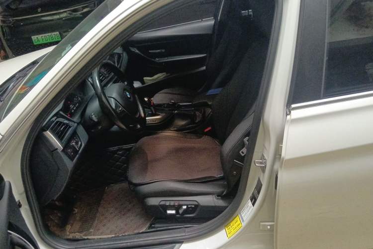 Used BMW 3 Series 2018 320Li Fashion Model Left Front Seat