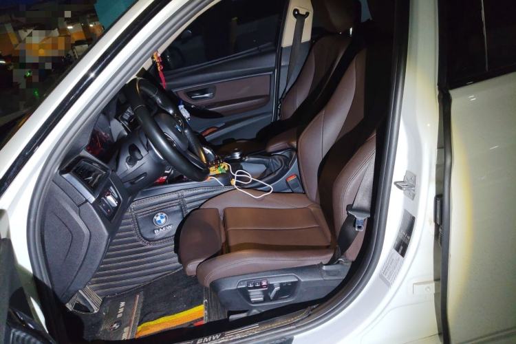Used BMW 3 Series 2018 320Li Leading Model M Sport Package Left Front Seat