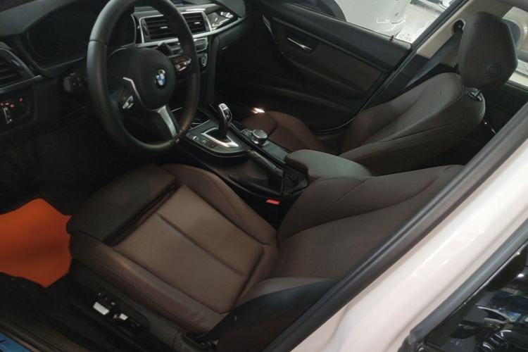 Used BMW 3 Series 2018 320Li Leading Model M Sport Package Left Front Seat