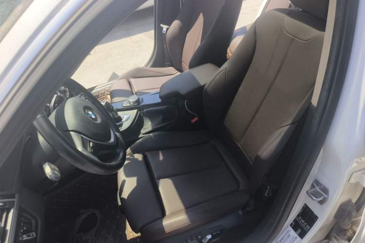Used BMW 3 Series 2018 320Li Fashion Model Left Front Seat