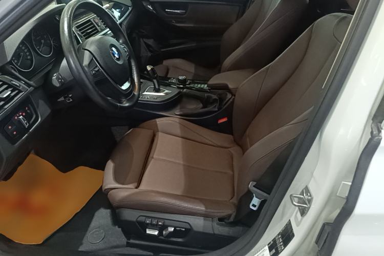 Used BMW 3 Series 2018 320Li Fashion Model Left Front Seat