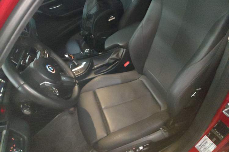 Used BMW 3 Series 2018 320Li Fashion Model Left Front Seat