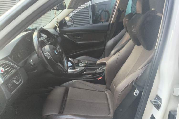 Used BMW 3 Series 2018 320Li Leading Model M Sport Package Left Front Seat