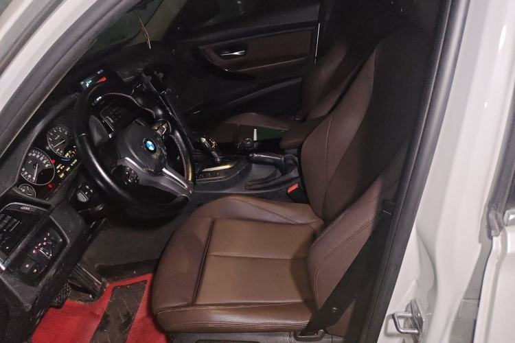 Used BMW 3 Series 2018 320Li Fashion Model Left Front Seat