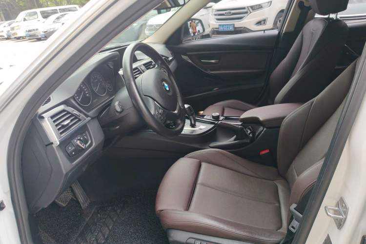 Used BMW 3 Series 2018 320Li xDrive Fashion Model Left Front Seat