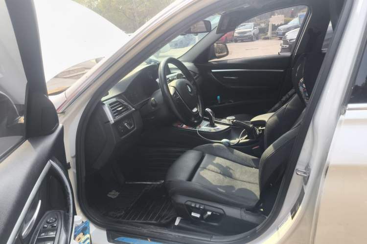 Used BMW 3 Series 2018 320Li Leading Luxury Package Left Front Seat