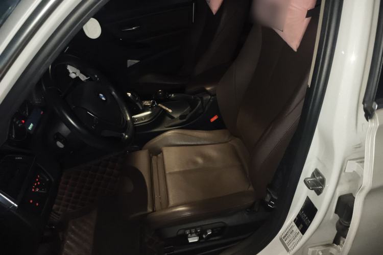 Used BMW 3 Series 2018 320Li Fashion Model Left Front Seat