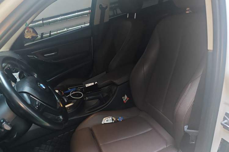 Used BMW 3 Series 2018 320Li Fashion Model Left Front Seat