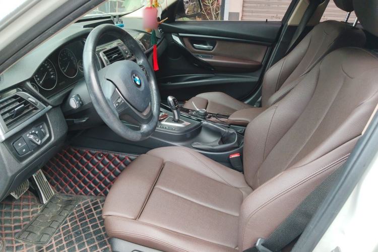 Used BMW 3 Series 2018 320Li Fashion Model Left Front Seat