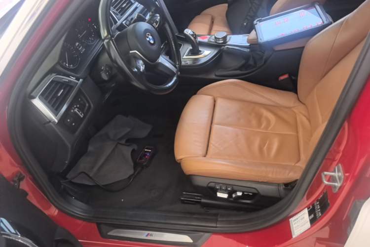 Used BMW 3 Series 2018 320Li Leading Model M Sport Package Left Front Seat