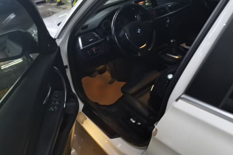 Used BMW 3 Series 2018 320Li xDrive Fashion Model Left Front Seat