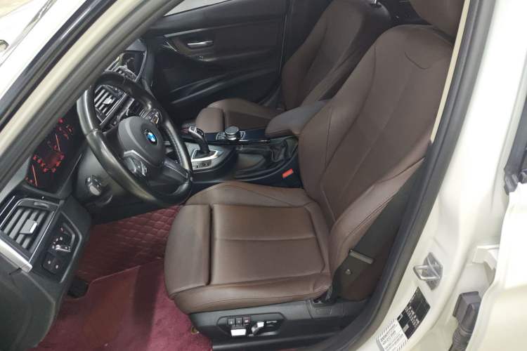 Used BMW 3 Series 2018 320Li Leading Model M Sport Package Left Front Seat