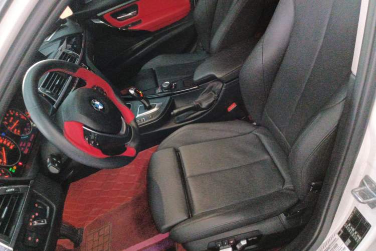 Used BMW 3 Series 2018 320Li Fashion Model Left Front Seat