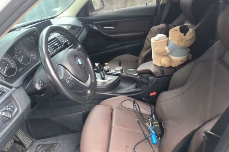 Used BMW 3 Series 2018 320Li Fashion Model Left Front Seat