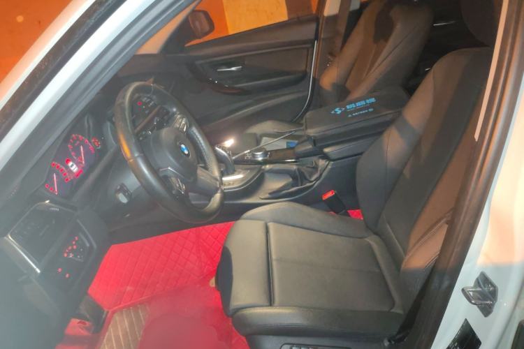 Used BMW 3 Series 2018 320Li Leading Model M Sport Package Left Front Seat