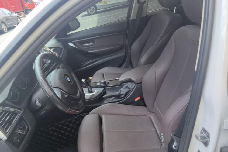 Used BMW 3 Series 2018 318i Left Front Seat