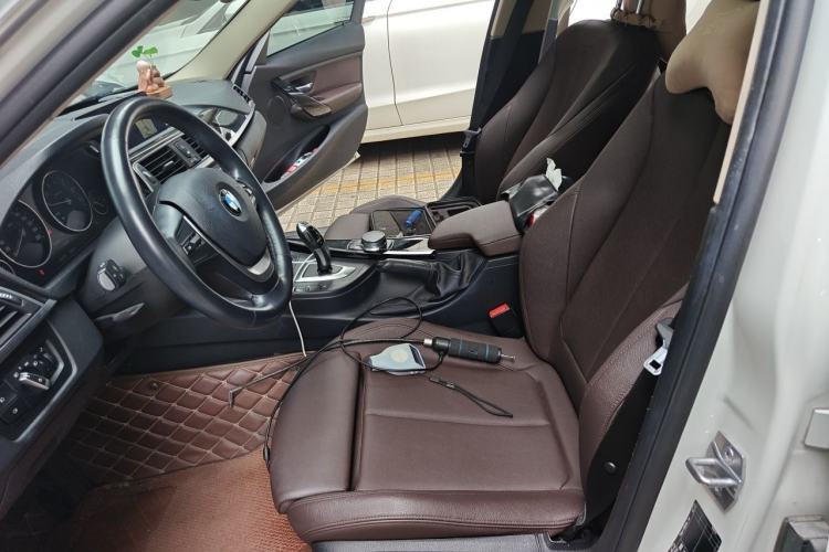 Used BMW 3 Series 2018 320Li Fashion Model Left Front Seat