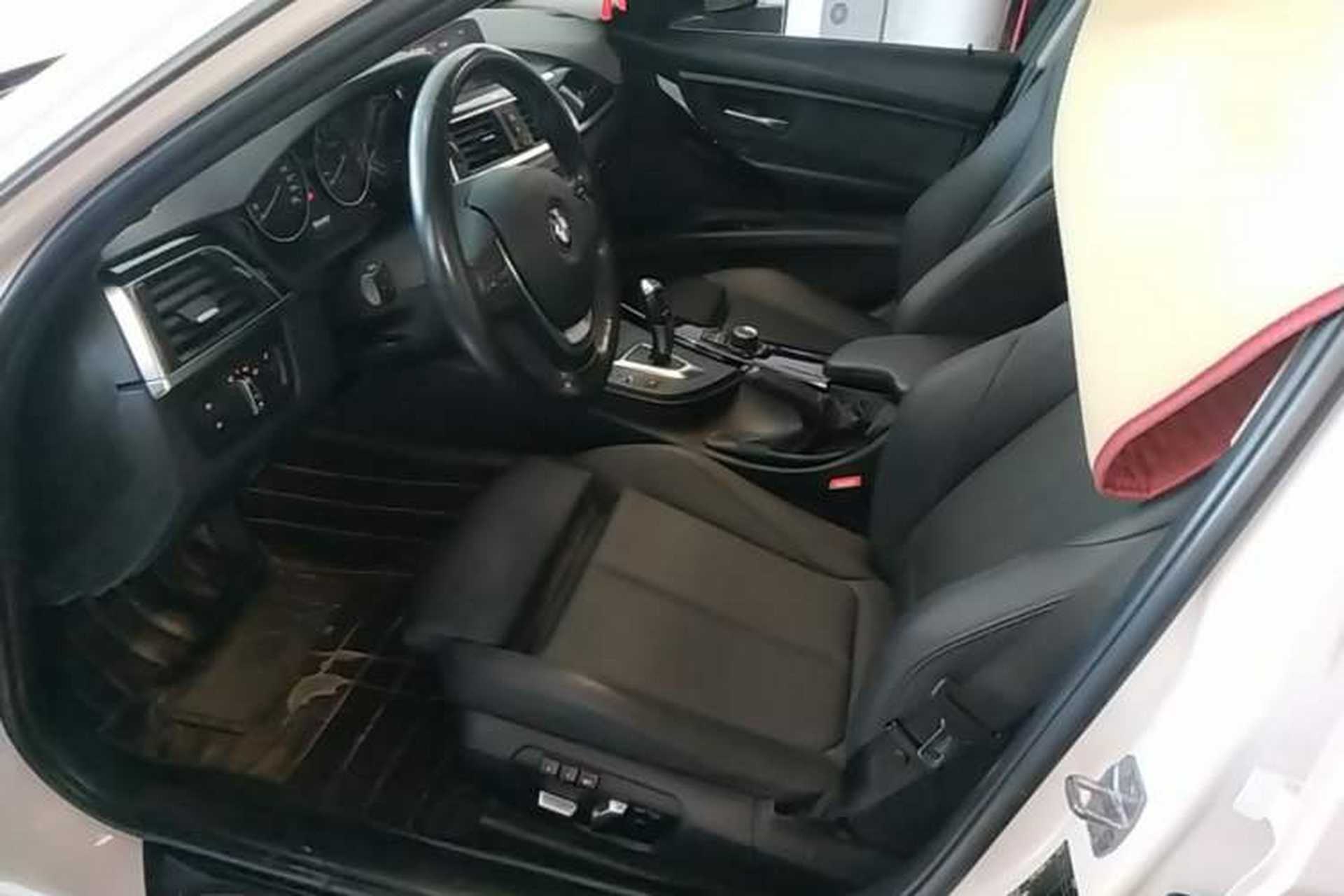 Used BMW 3 Series 2018 320Li Fashion Model Left Front Seat