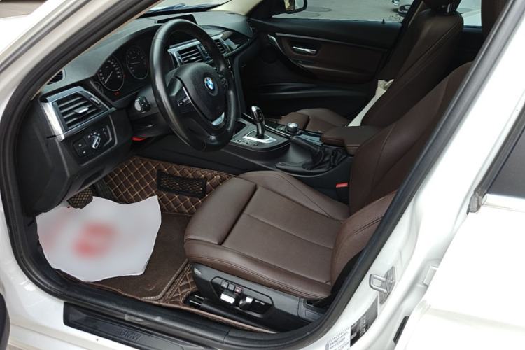 Used BMW 3 Series 2018 320Li Fashion Model Left Front Seat