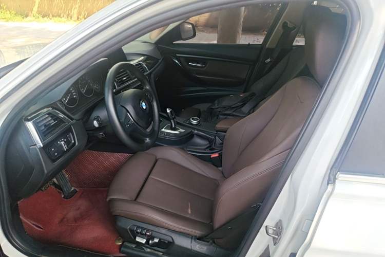Used BMW 3 Series 2018 320Li Fashion Model Left Front Seat