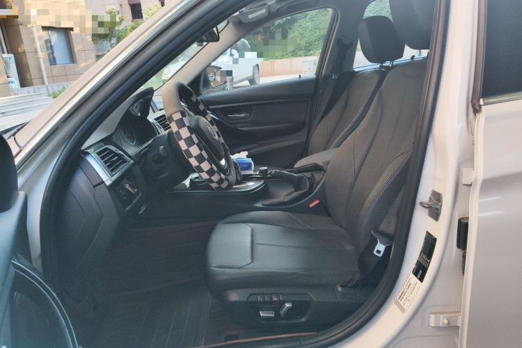 Used BMW 3 Series 2018 320Li Fashion Model Left Front Seat