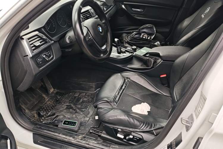Used BMW 3 Series 2018 320Li Fashion Model Left Front Seat