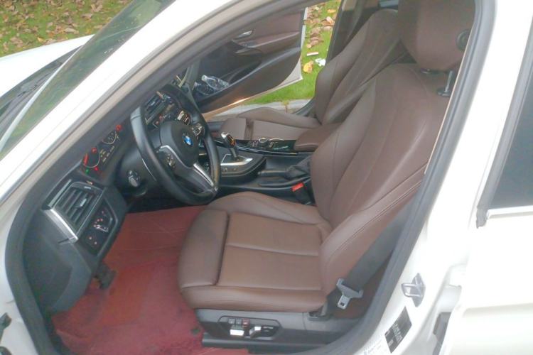 Used BMW 3 Series 2018 320Li Fashion Model Left Front Seat