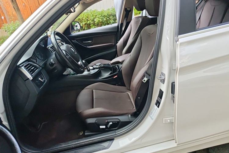 Used BMW 3 Series 2018 320Li Fashion Model Left Front Seat