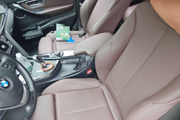 Used BMW 3 Series 2018 320Li Fashion Model Left Front Seat