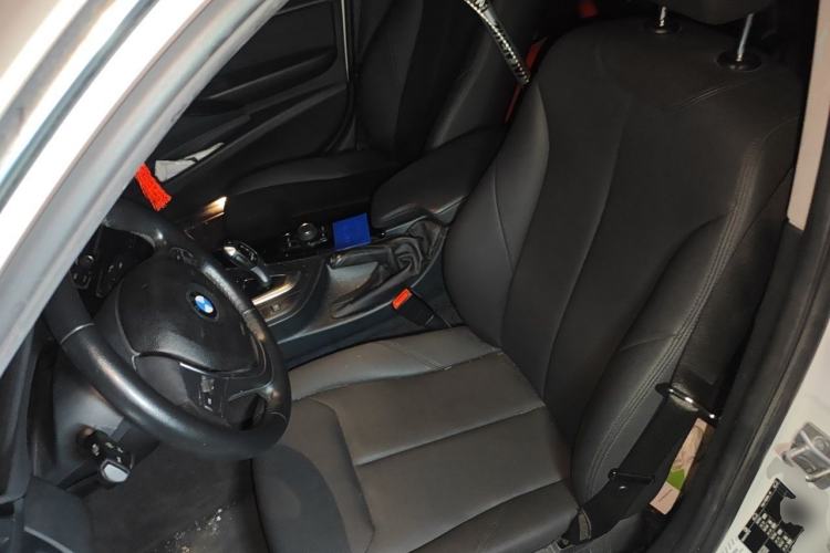 Used BMW 3 Series 2018 320Li Fashion Model Left Front Seat