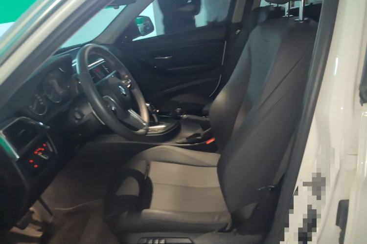Used BMW 3 Series 2018 320Li Fashion Model Left Front Seat