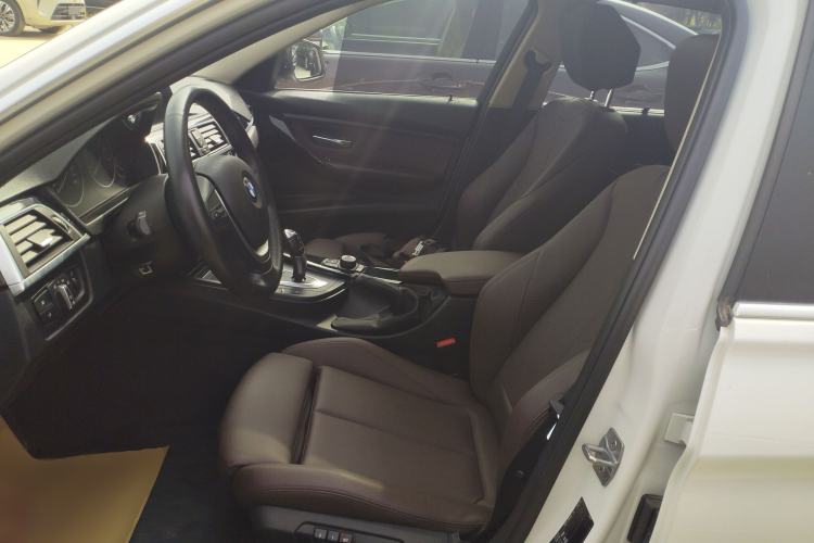 Used BMW 3 Series 2018 320Li xDrive Fashion Model Left Front Seat