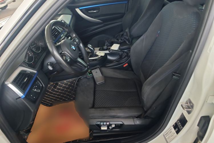 Used BMW 3 Series 2018 320i M Sport Package Left Front Seat