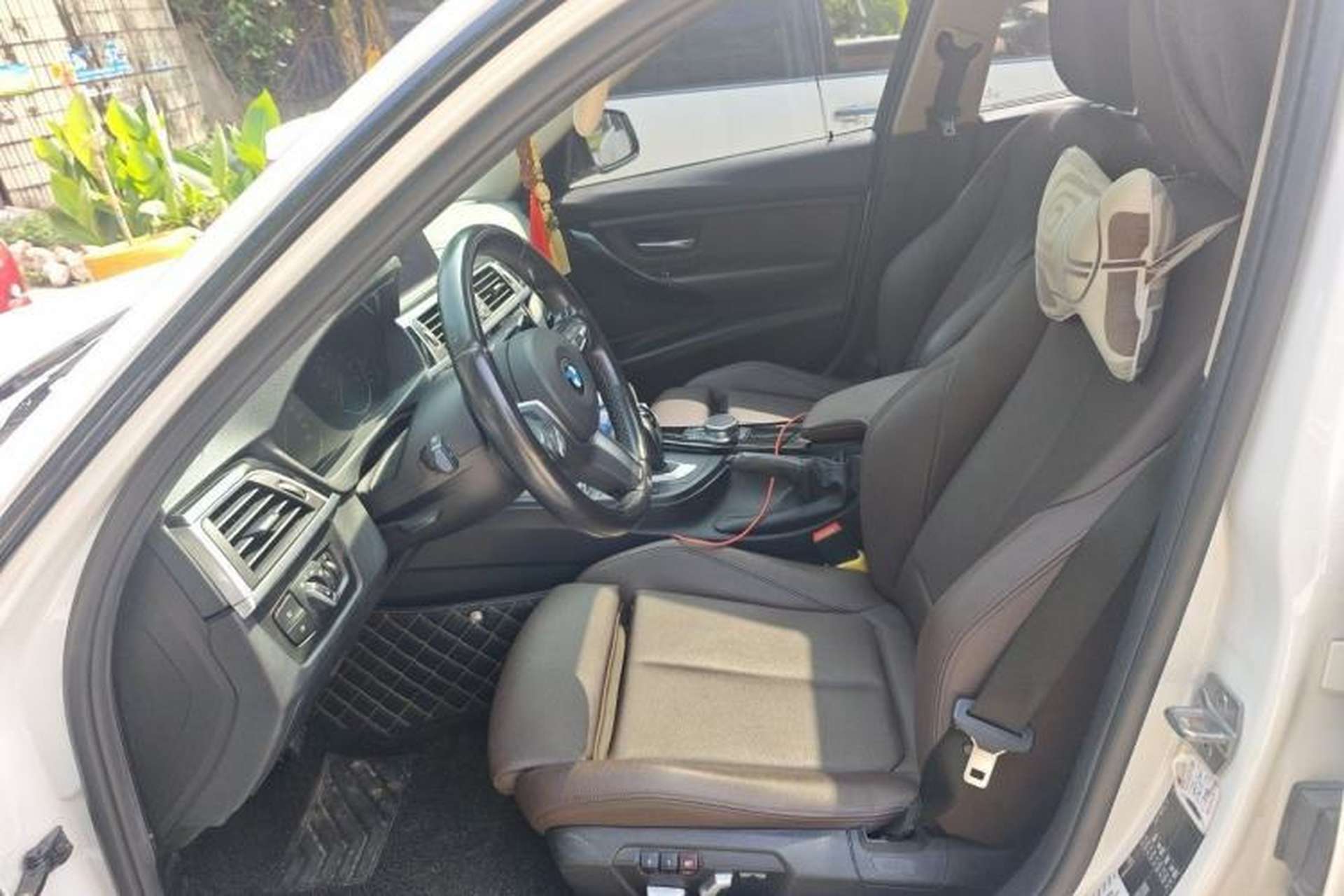 Used BMW 3 Series 2018 320Li Leading Model M Sport Package Left Front Seat
