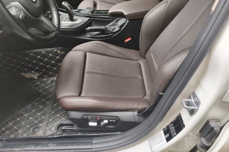 Used BMW 3 Series 2018 320Li Leading Model M Sport Package Left Front Seat