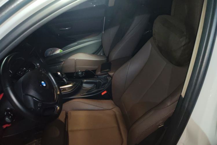 Used BMW 3 Series 2018 320Li Fashion Model Left Front Seat
