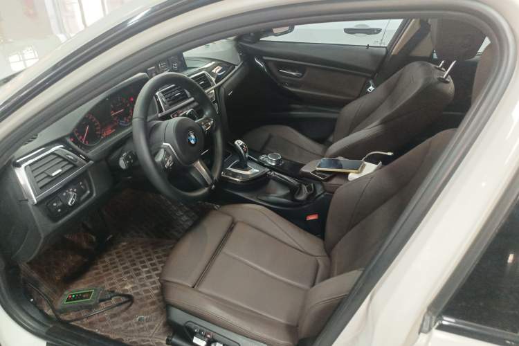 Used BMW 3 Series 2018 320Li Leading Model M Sport Package Left Front Seat