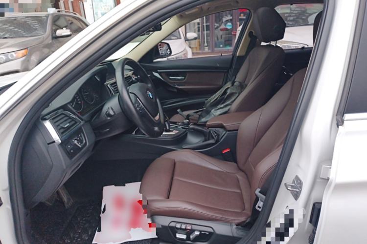 Used BMW 3 Series 2018 320Li xDrive Fashion Model Left Front Seat