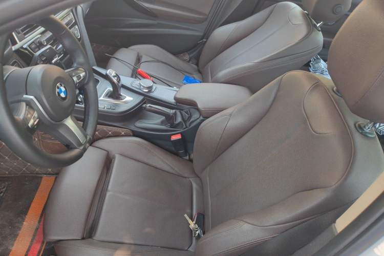 Used BMW 3 Series 2018 320Li Leading Model M Sport Package Left Front Seat