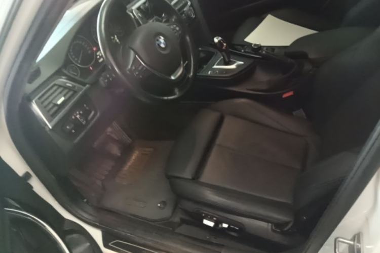 Used BMW 3 Series 2018 320Li Fashion Model Left Front Seat
