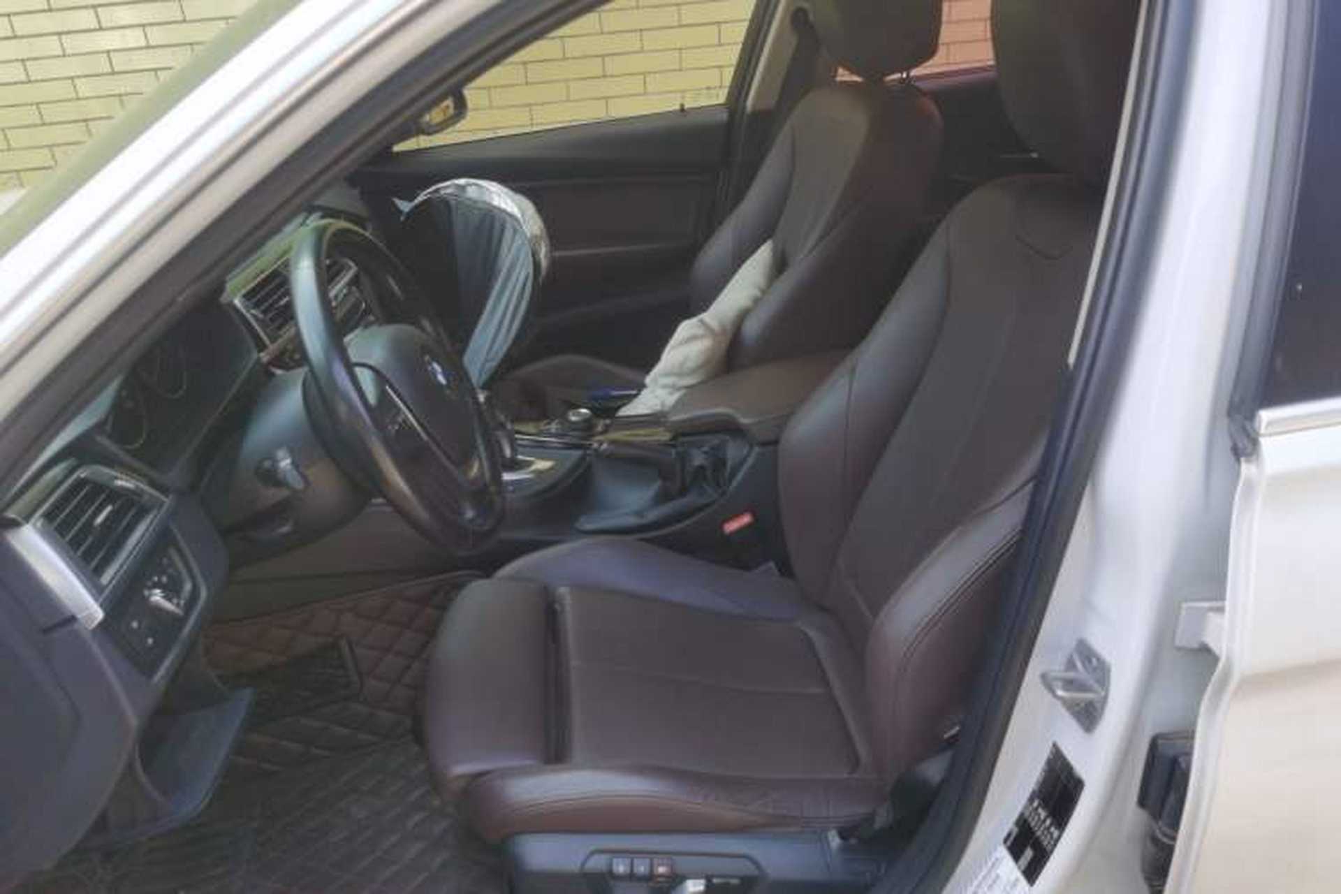 Used BMW 3 Series 2018 320Li Fashion Model Left Front Seat