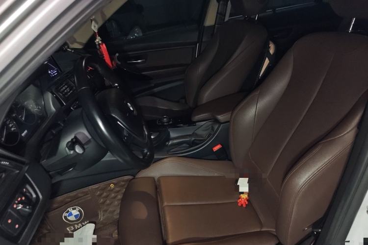 Used BMW 3 Series 2018 320Li Fashion Model Left Front Seat