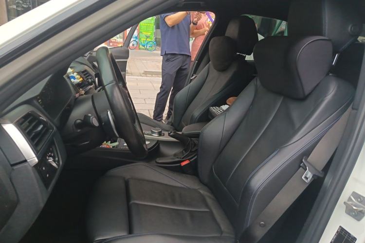 Used BMW 3 Series 2018 330i M Sport Night Edition Left Front Seat