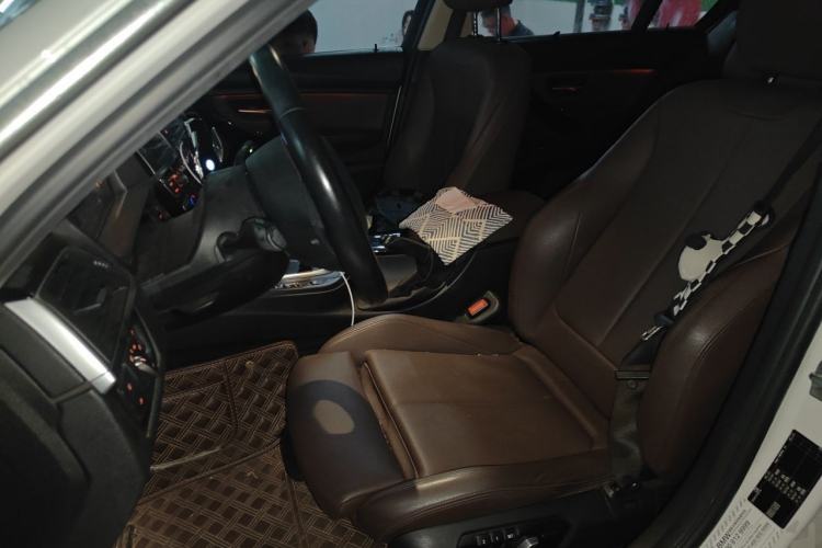 Used BMW 3 Series 2018 320Li Fashion Model Left Front Seat